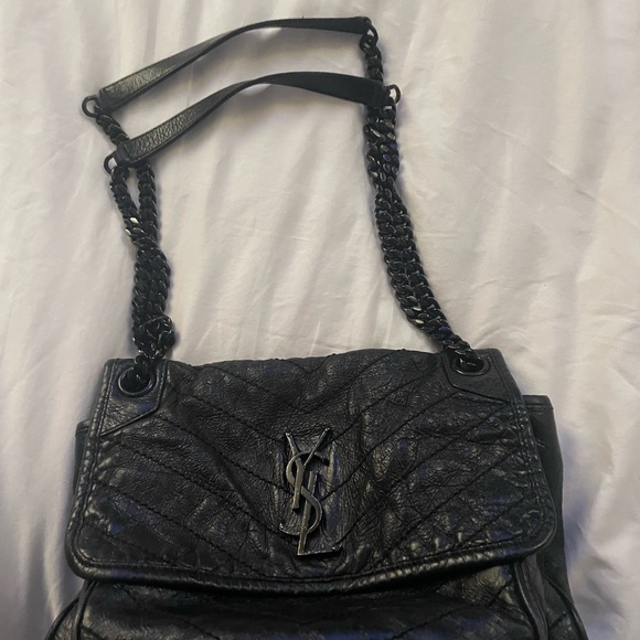 Saint Laurent medium matelasse Niki bag - Picture 7 of 13